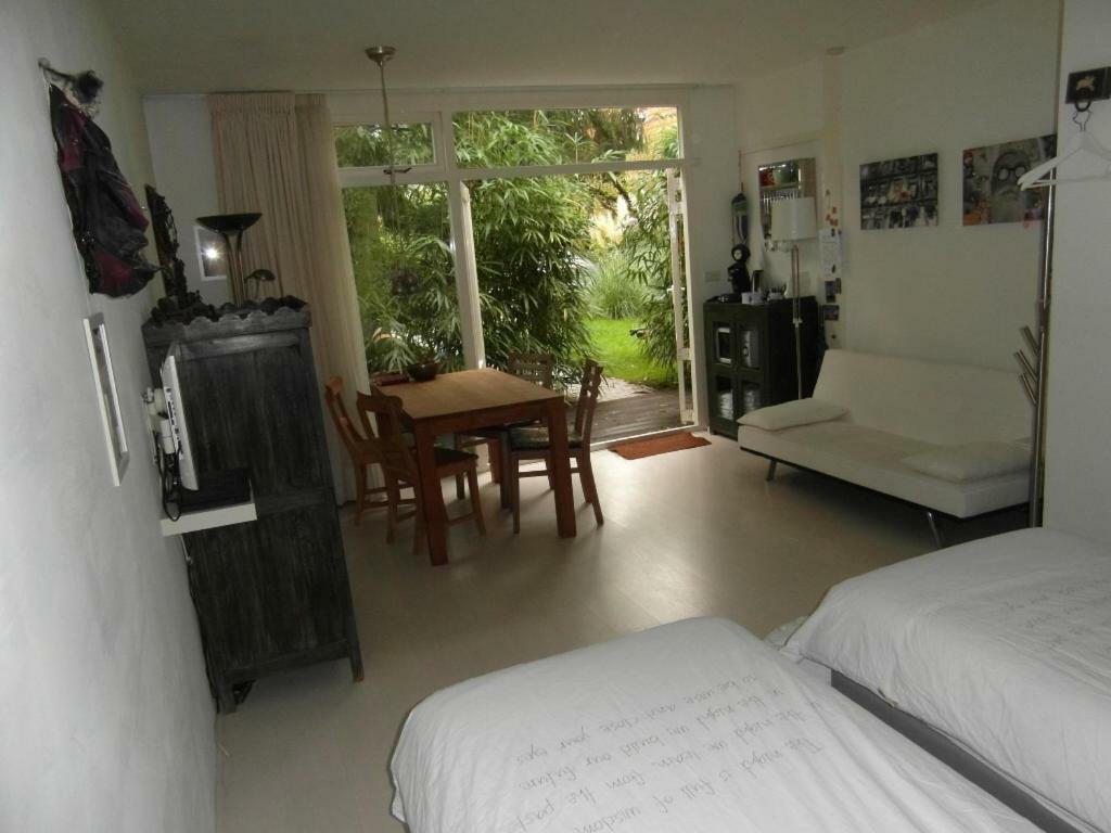 Achter Het Witte Huis Utrecht Extérieur photo